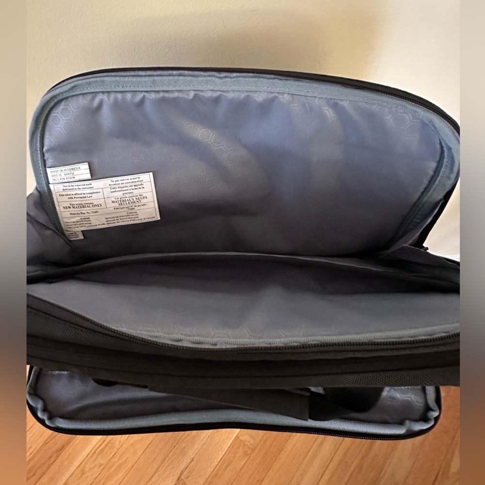 Dell Pro Briefcase - image 3